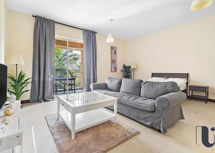 Nazeel - Marina 1A Studio